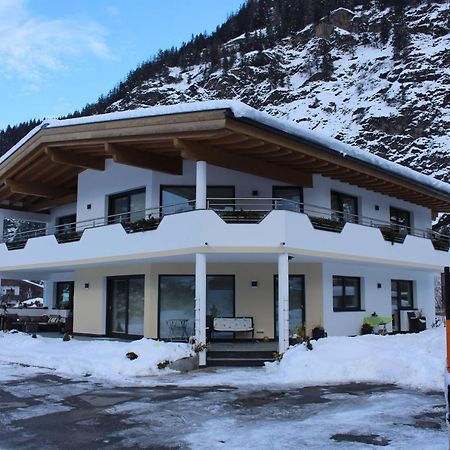Apart Adlerblick Appartement Längenfeld Buitenkant foto